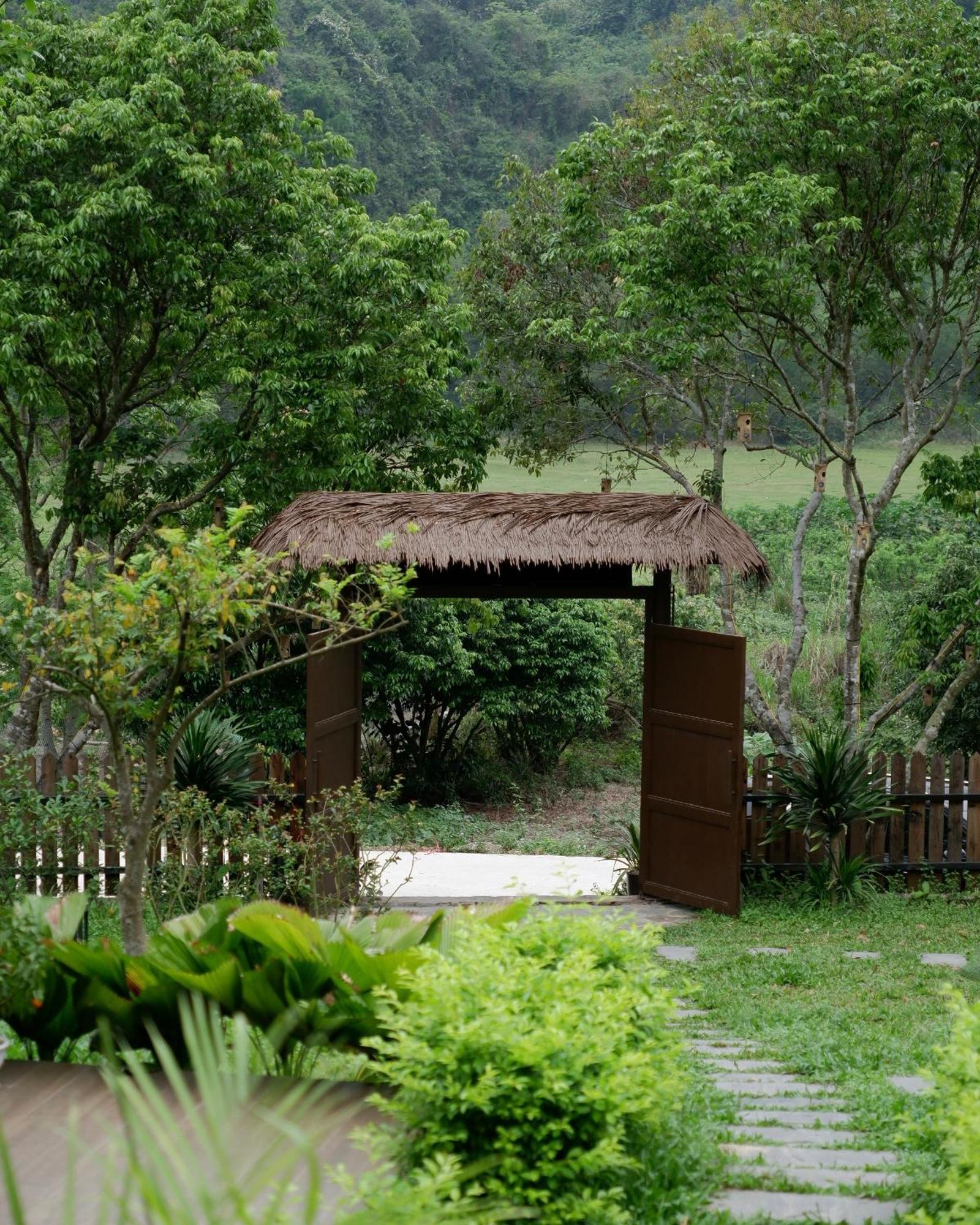 Yen Hidden Valley Cat Ba Island