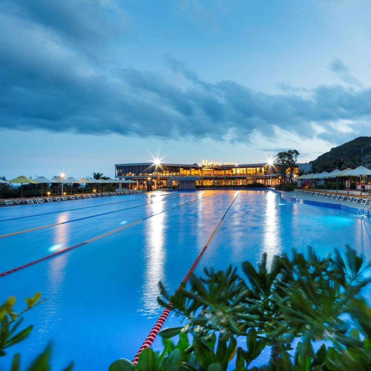 Resort Khach San - Oceanami - Long *