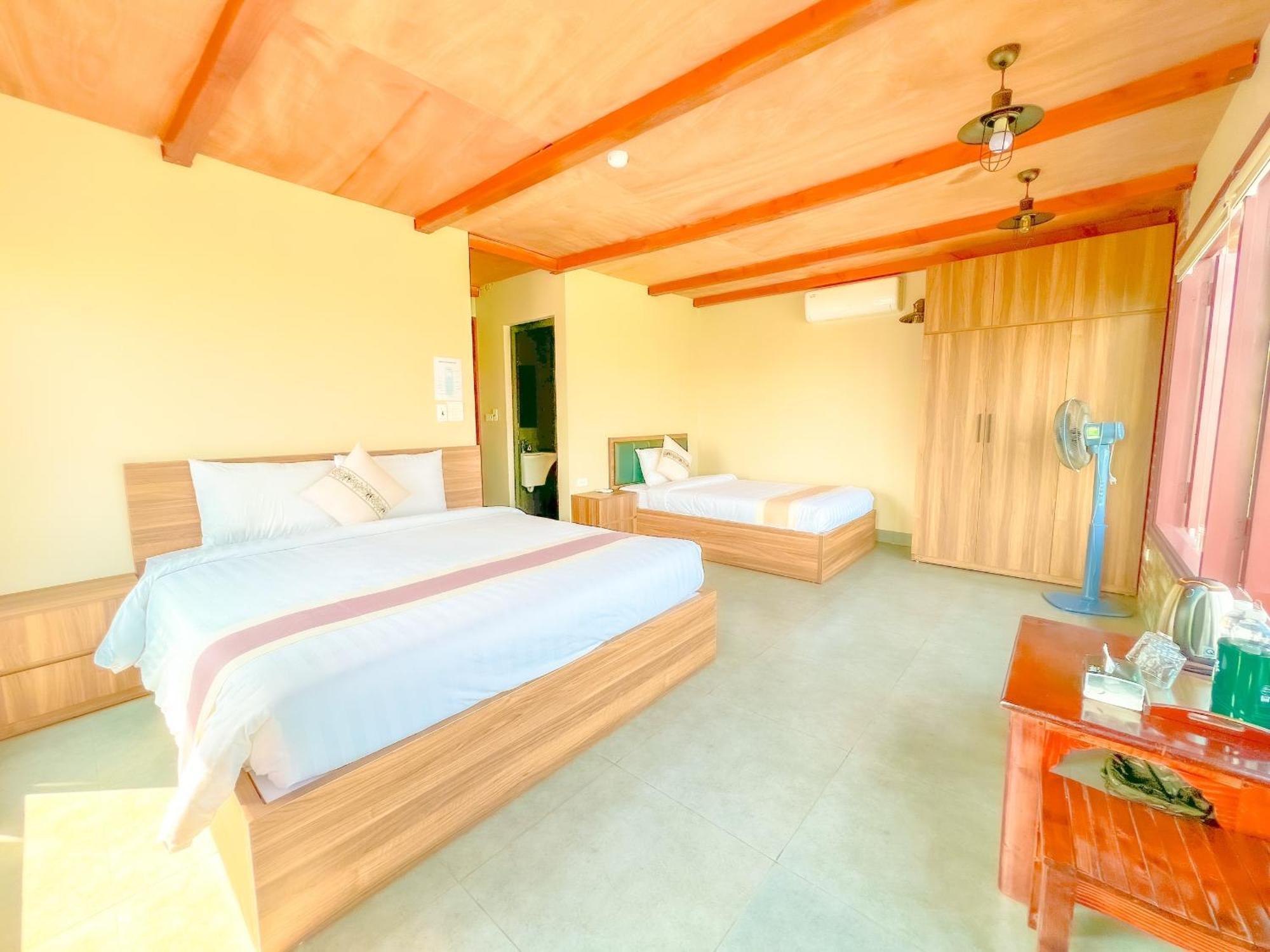 Hotel Canh Buom - Tuan Chau *