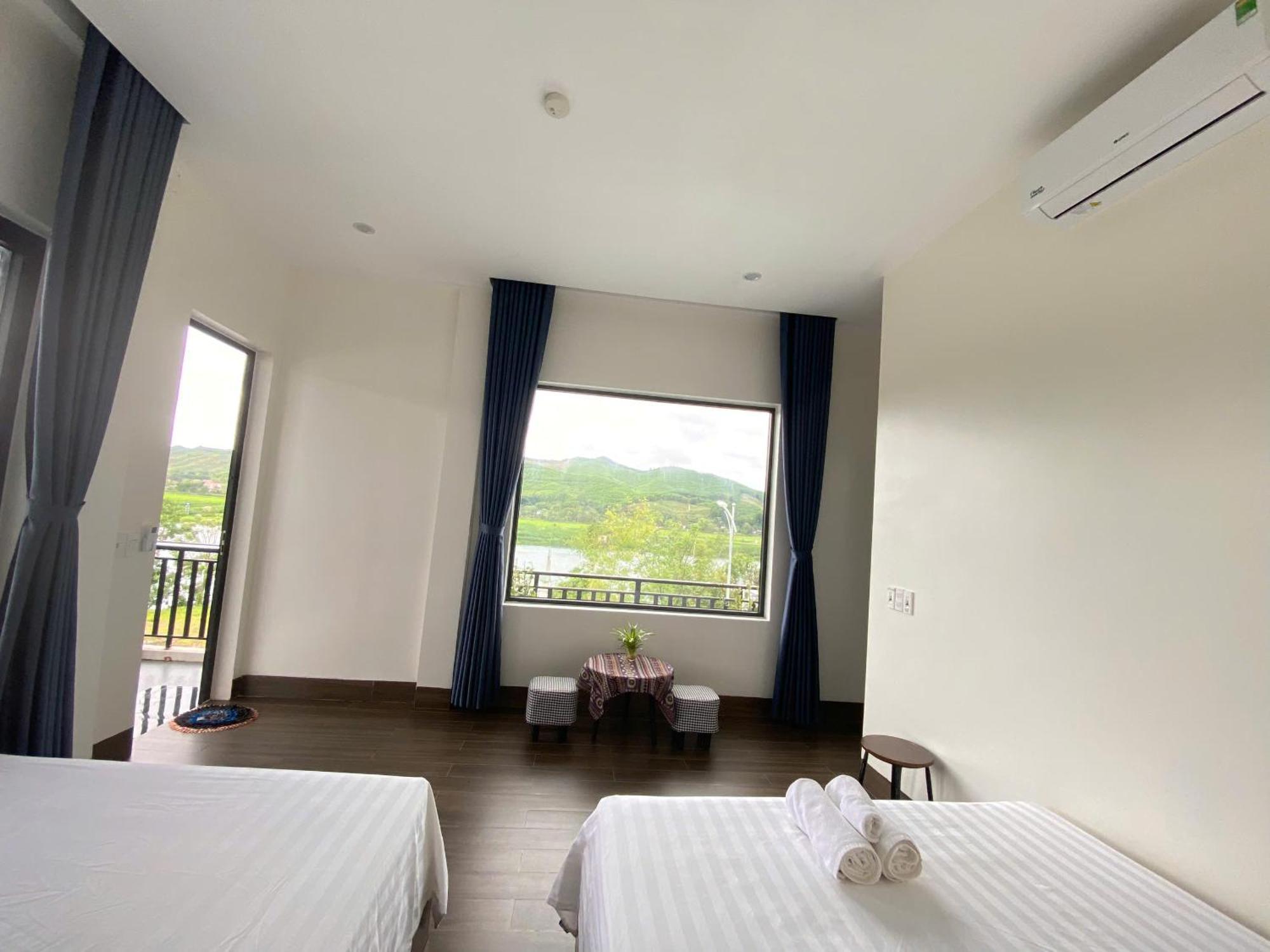 Tutu's * Phong Nha