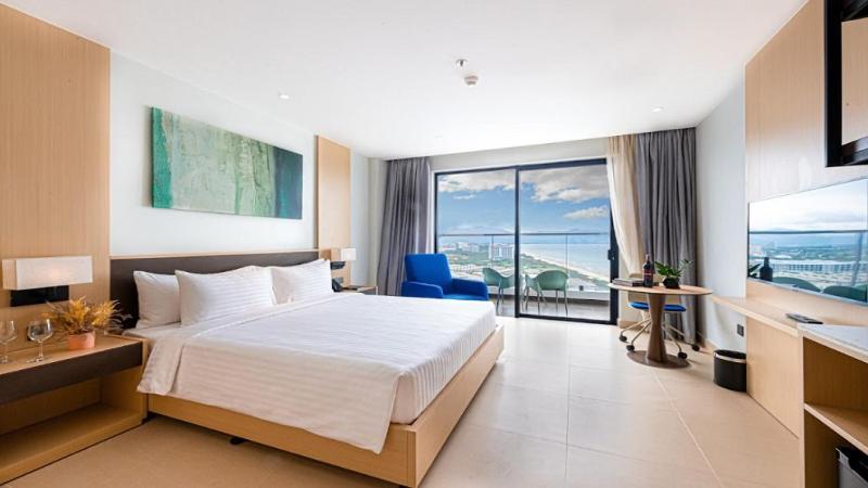 Hotel The At Bai Dai Cam Ranh