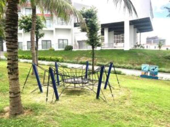 Hotel The At Bai Dai 4*