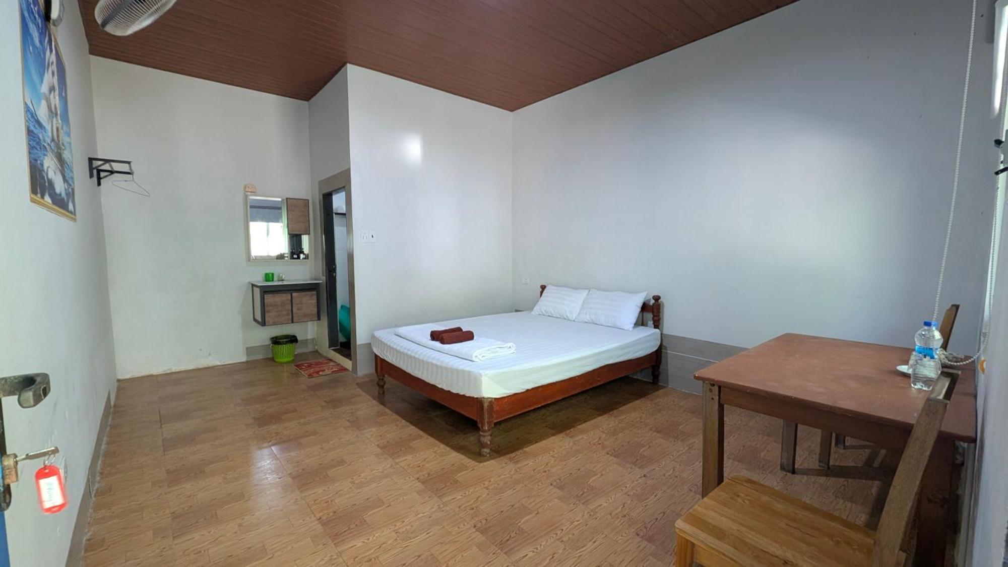 Bien Xanh Hotel *