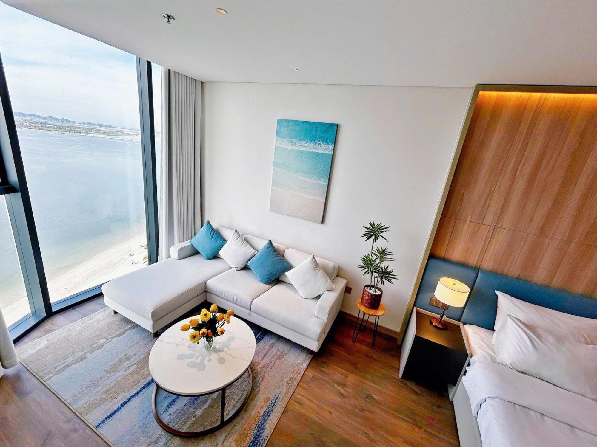 A La Carte - High Floor Apartment