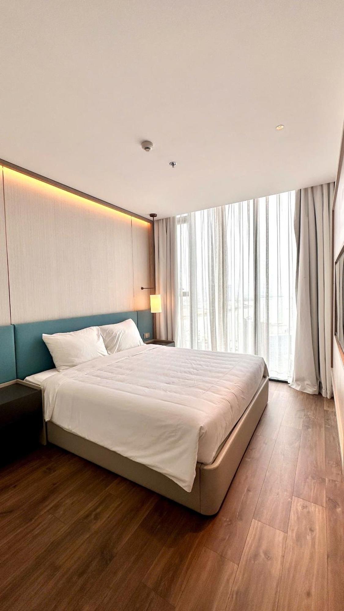 A La Carte Ha Long, Ho Nghi Duong View Bien Day Du Tien Nghi Aparthotel *