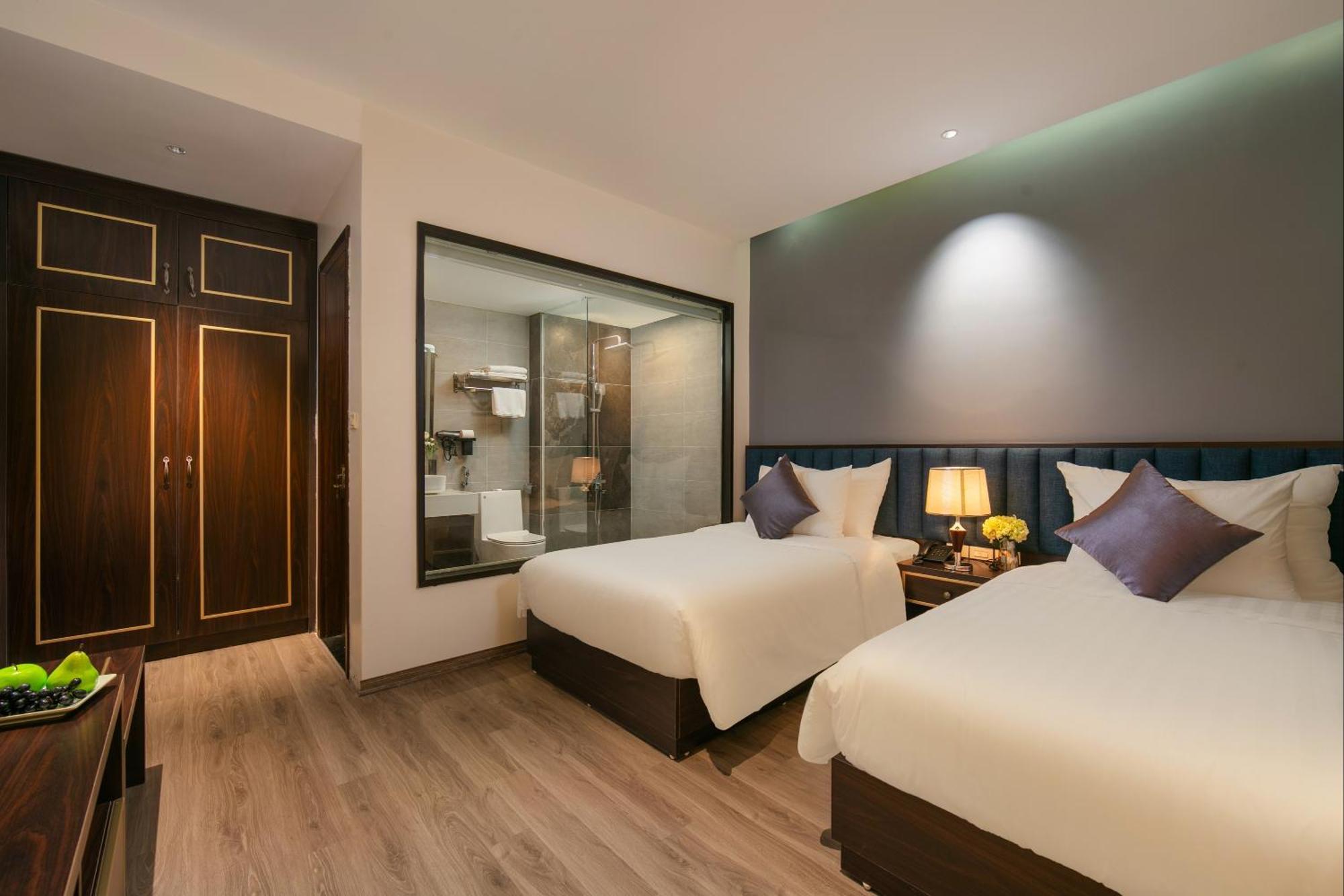 Hotel Westlake Pearl & 70 Xuan Dieu - By Pegasy Group
