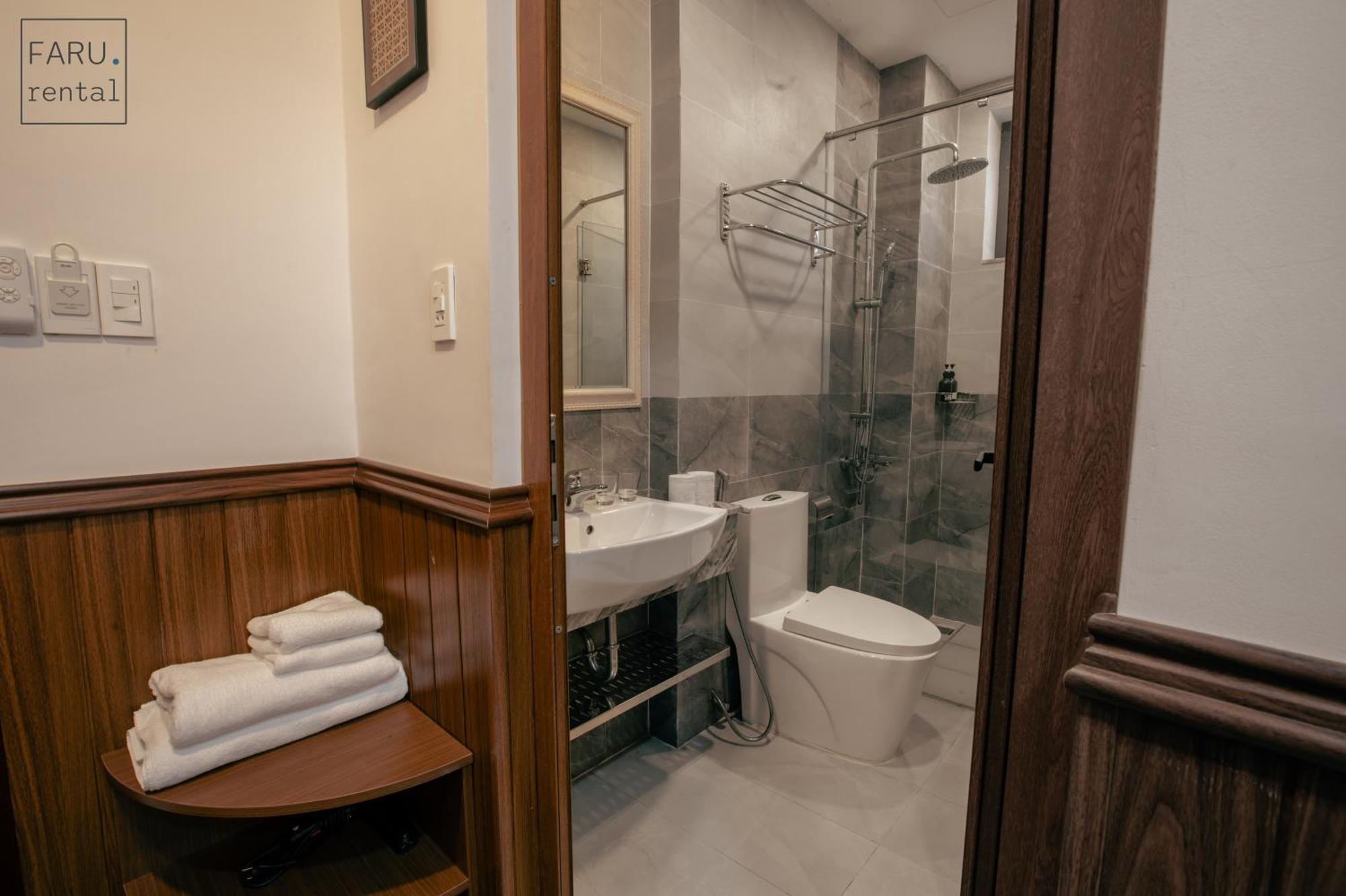 Hotel Faru Pine Woods