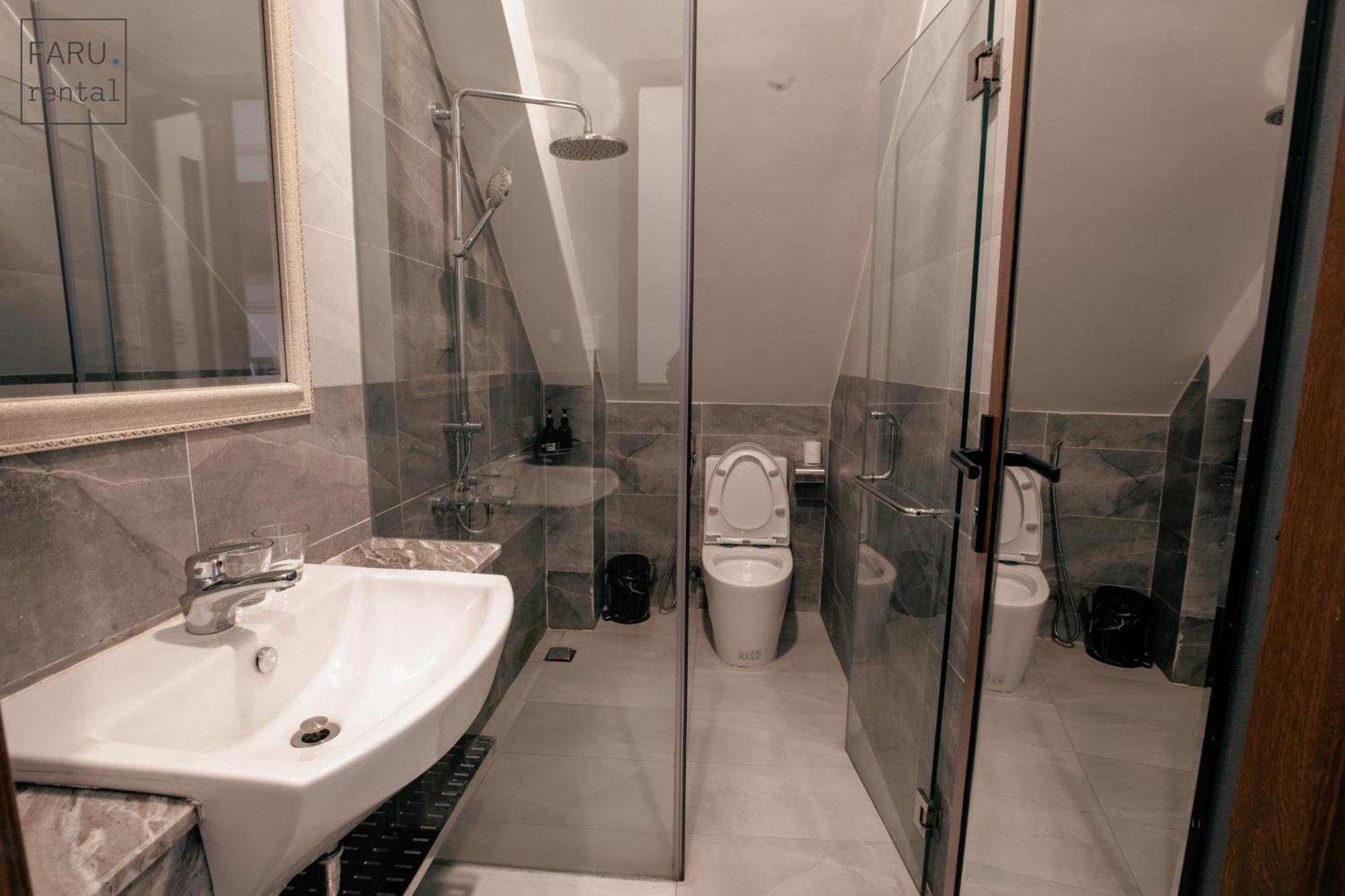 Hotel Faru Pine Woods *