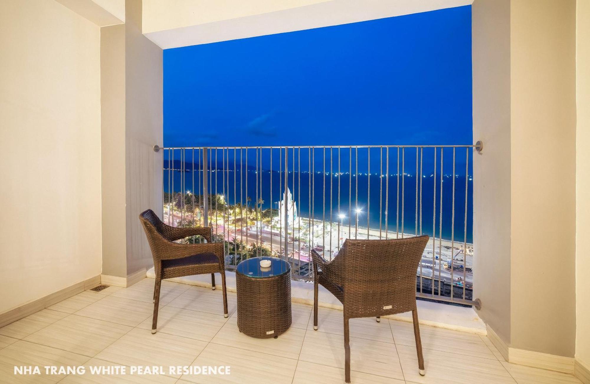 Hotel Aqua Beachfront Panorama Centre Nha Trang