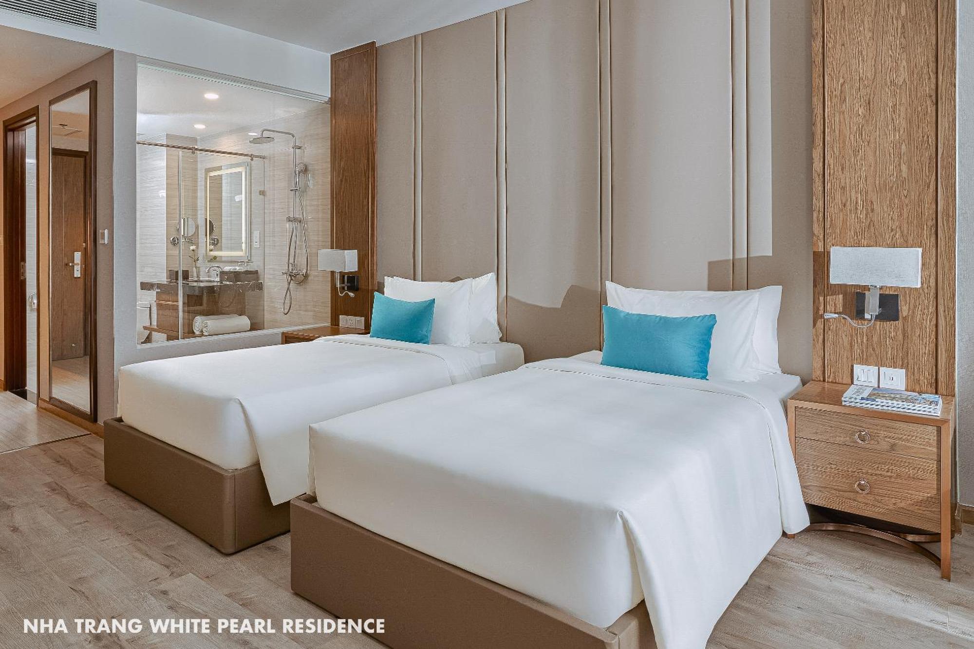 Hotel Aqua Beachfront Panorama Centre 4*