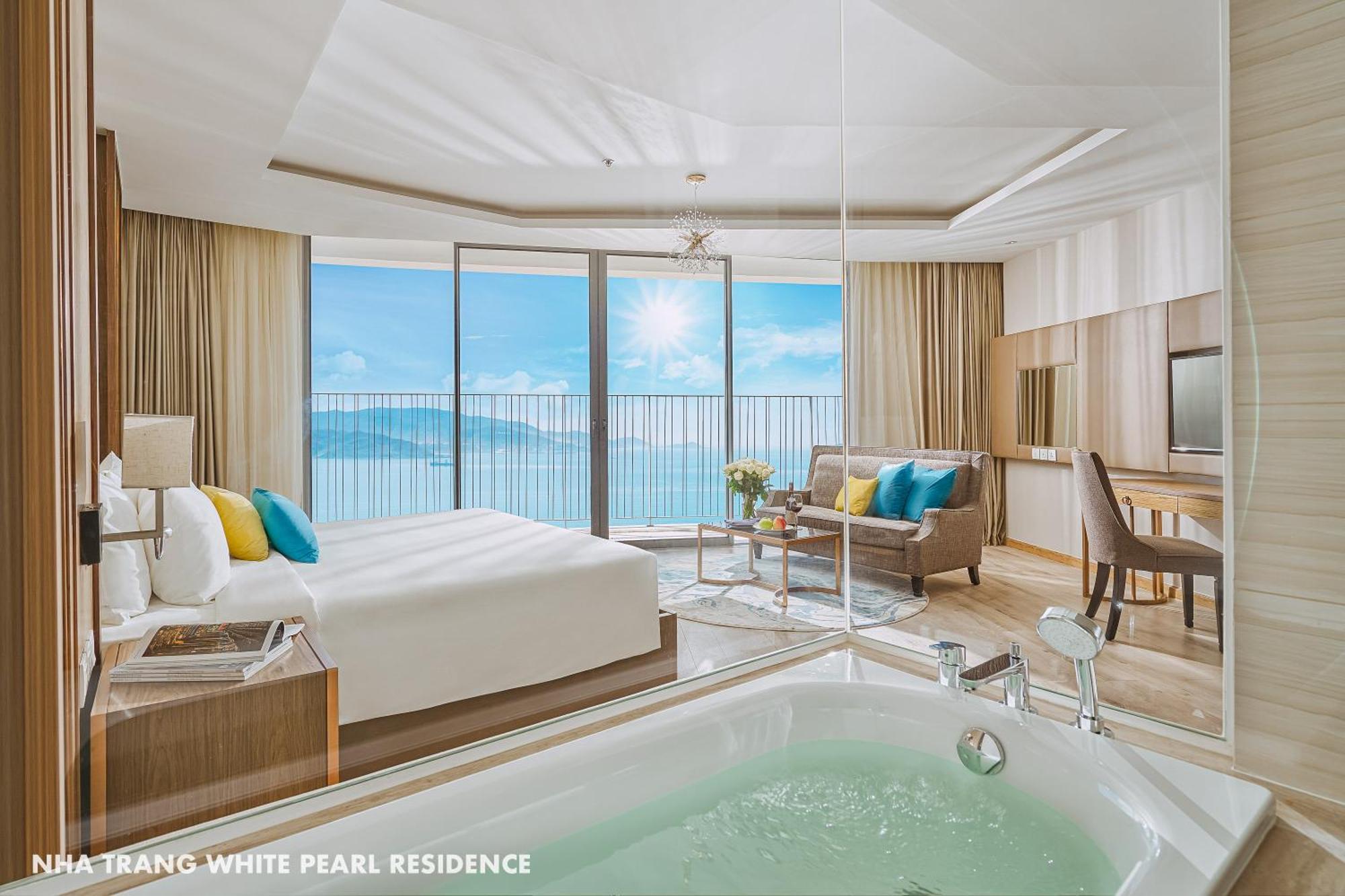 Hotel Aqua Beachfront Panorama Centre