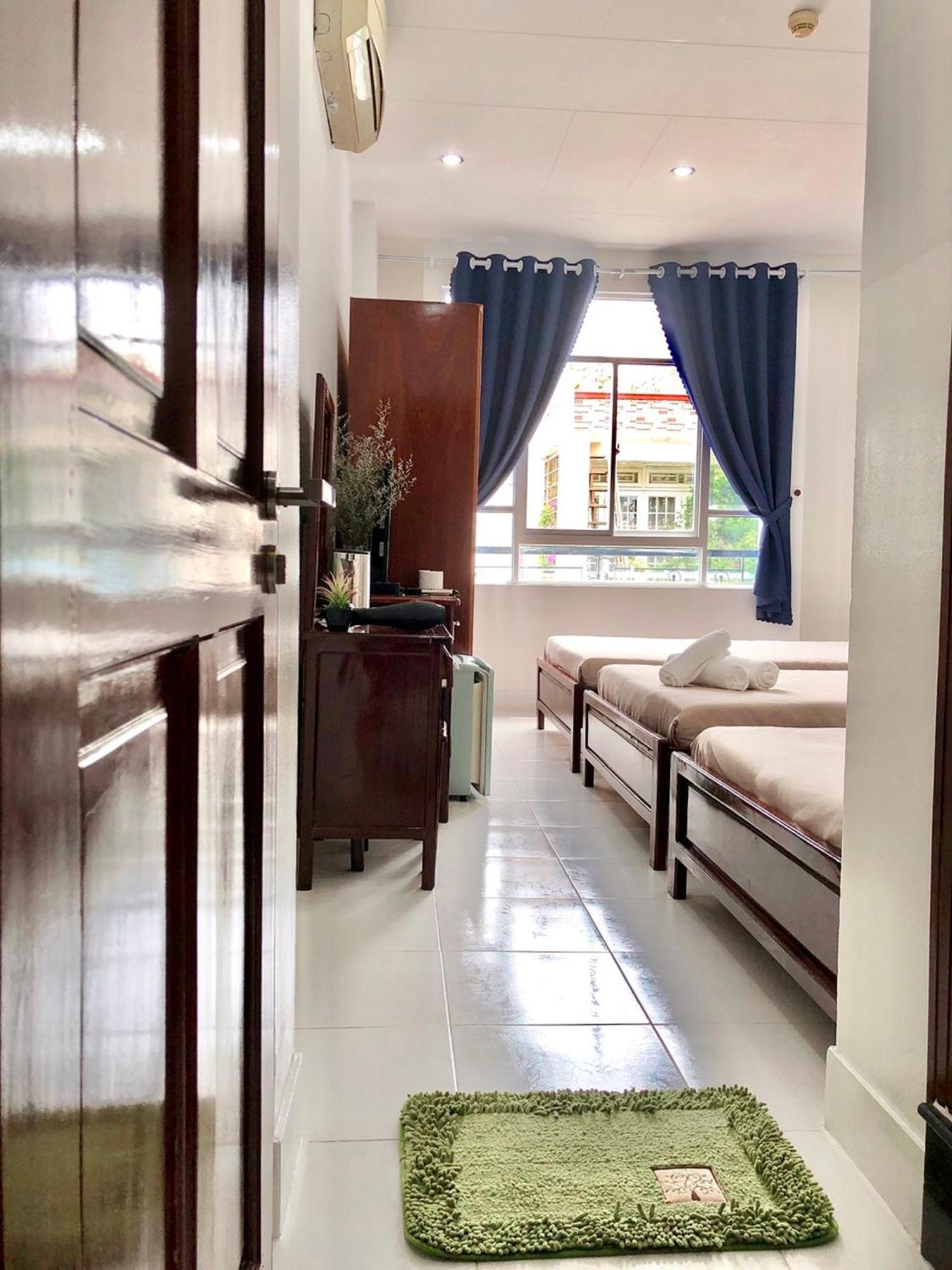 Hotel Saigon Cozyii At Center