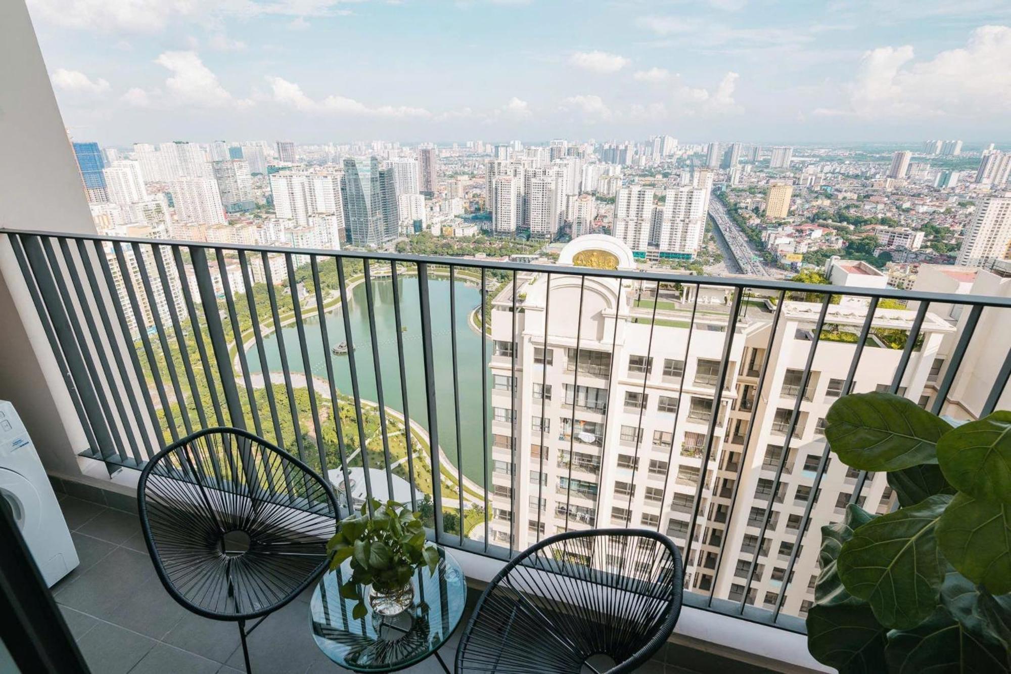 Sol - Vinhomes D'capitale Luxstay *