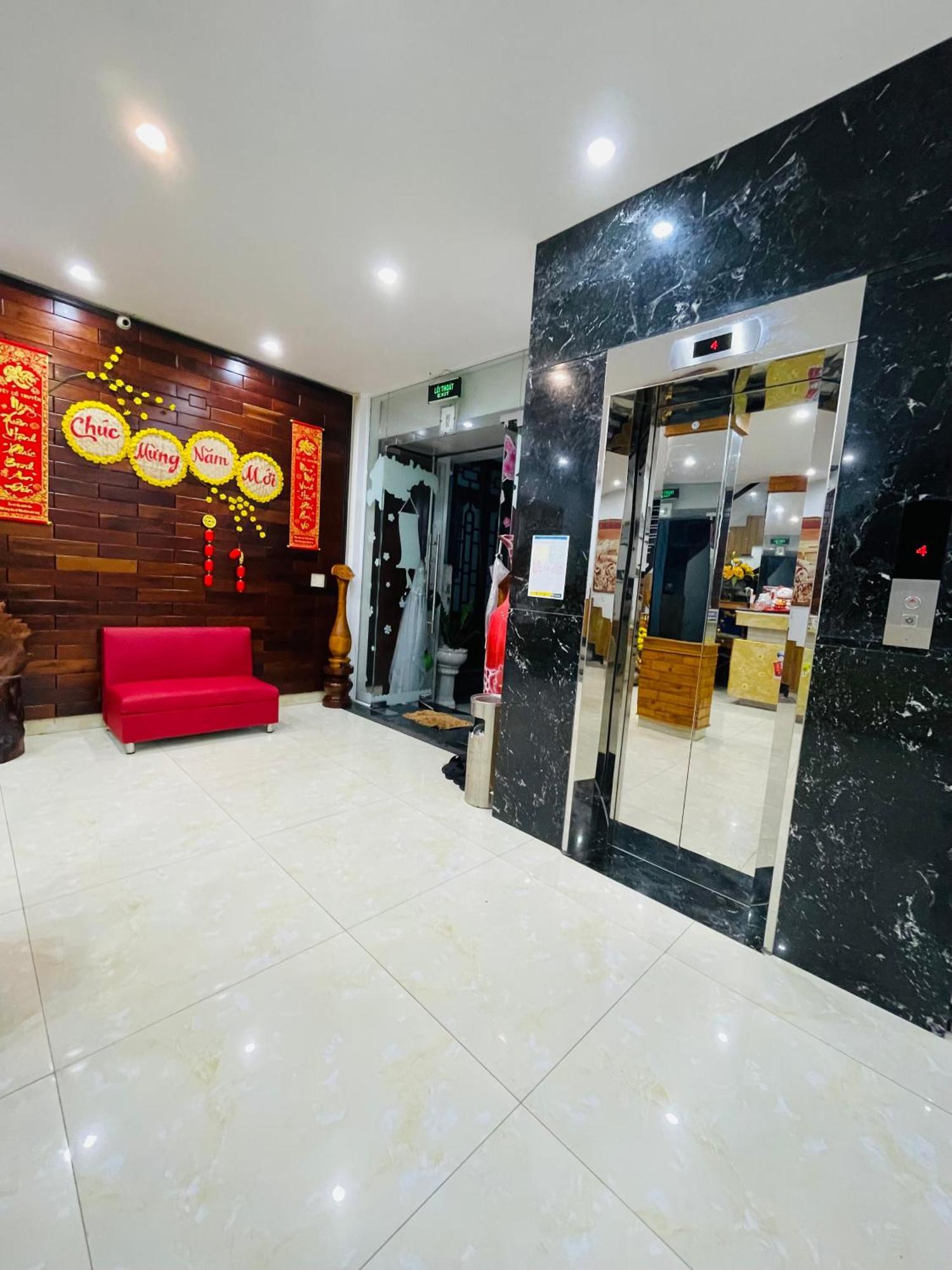 Love hotel Saphia *