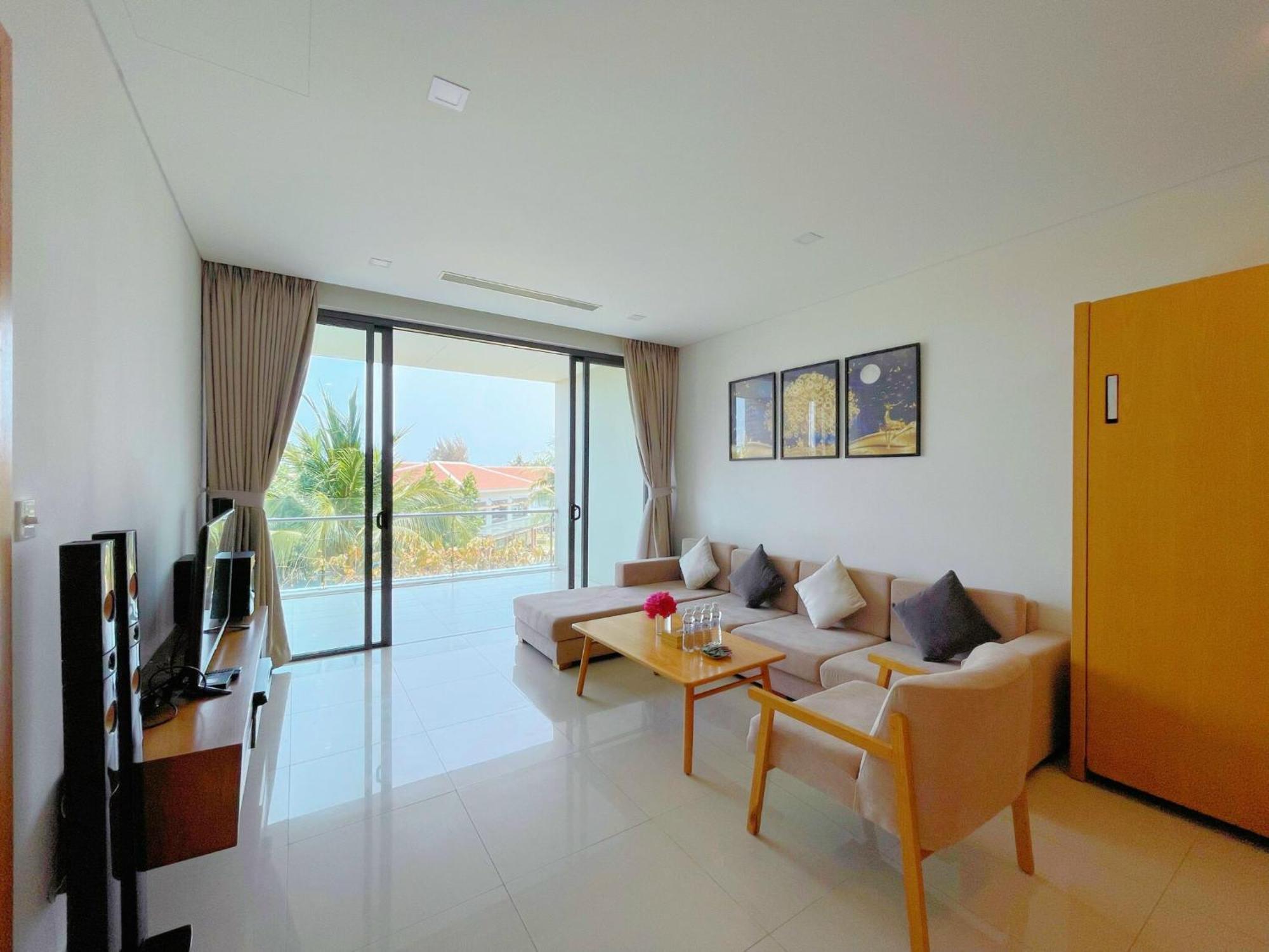 Luxury Dana & Resort Da Nang