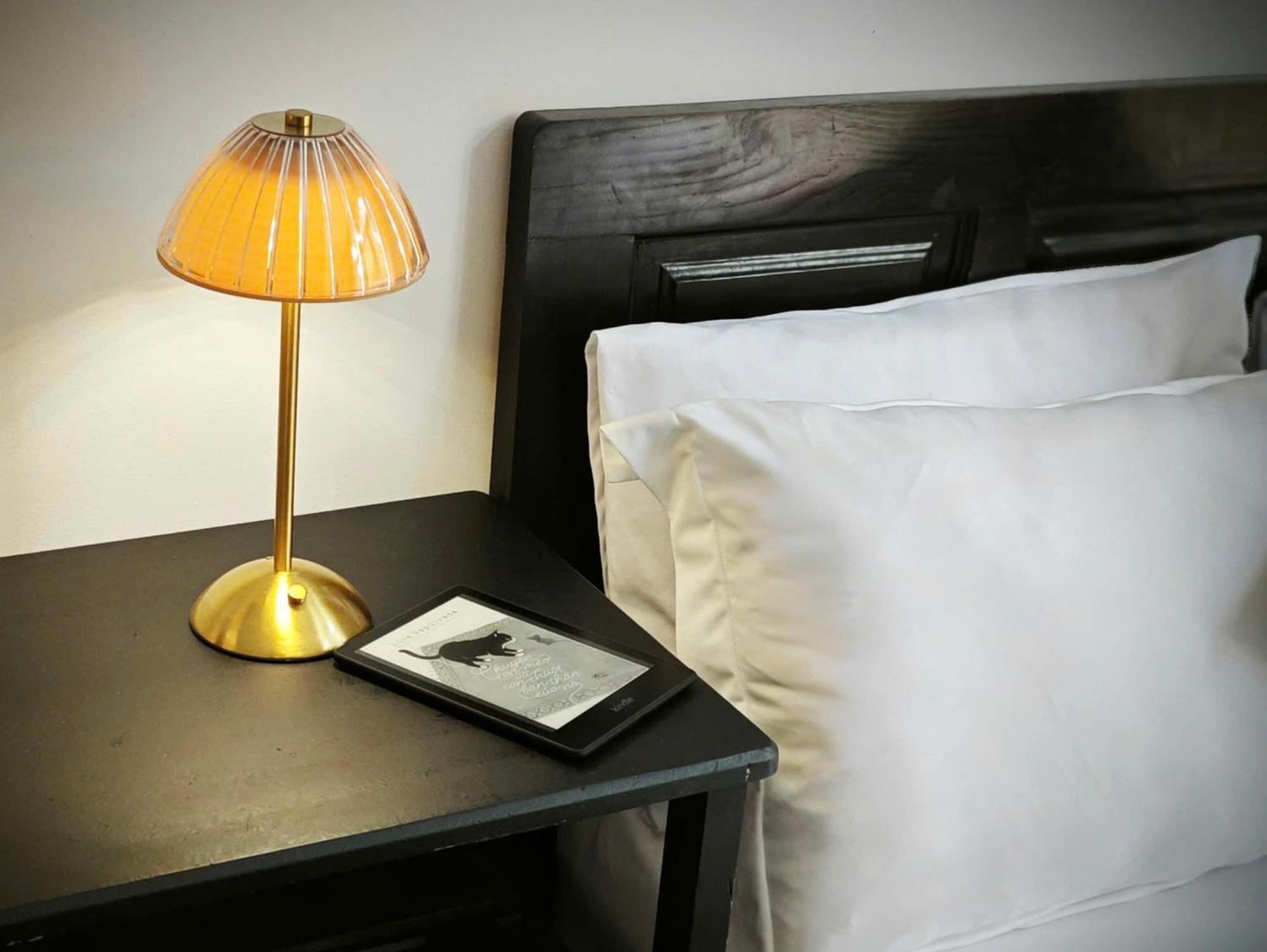 Uyen Phuong Market Center By Hos Hotel
