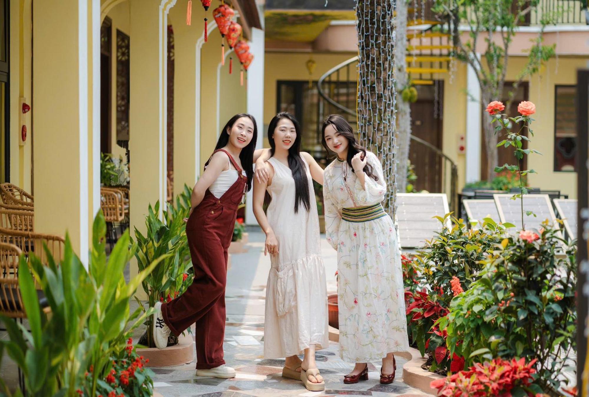 Tam Coc Center Luxury & Hotel 3*