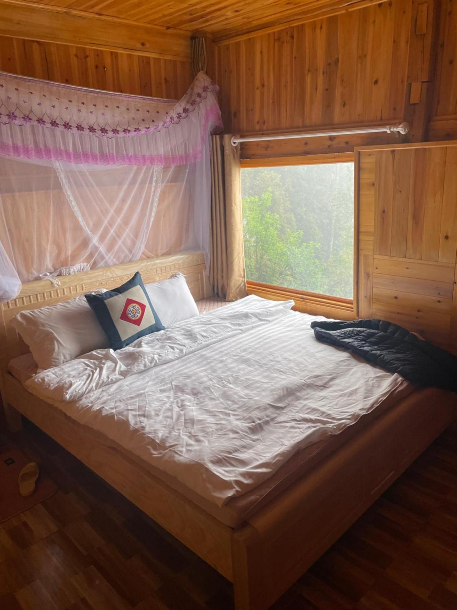 Sue Pa Family Trekking Homestay