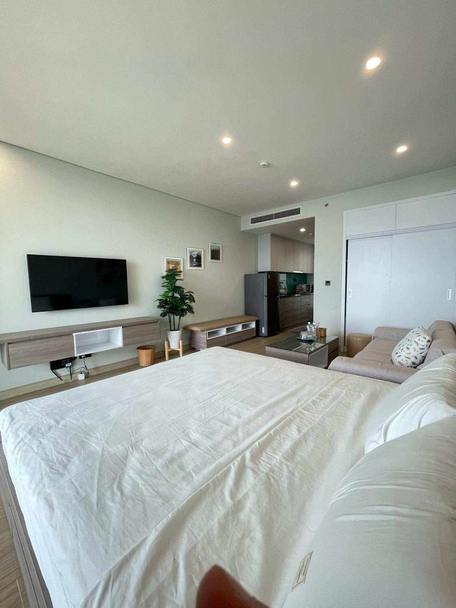 Apartment Comzy Ha Long