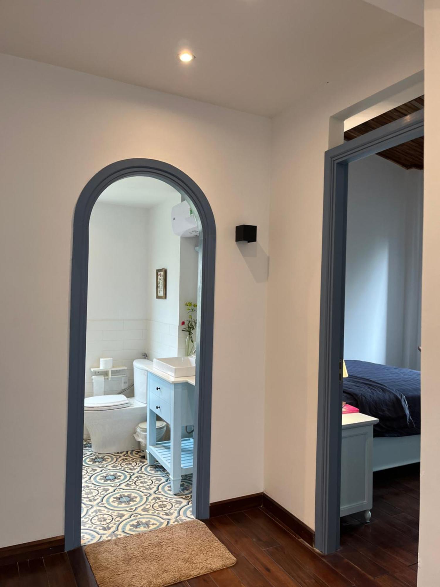 Trien Thong An Nhien Rung Trong Pho Apartment *