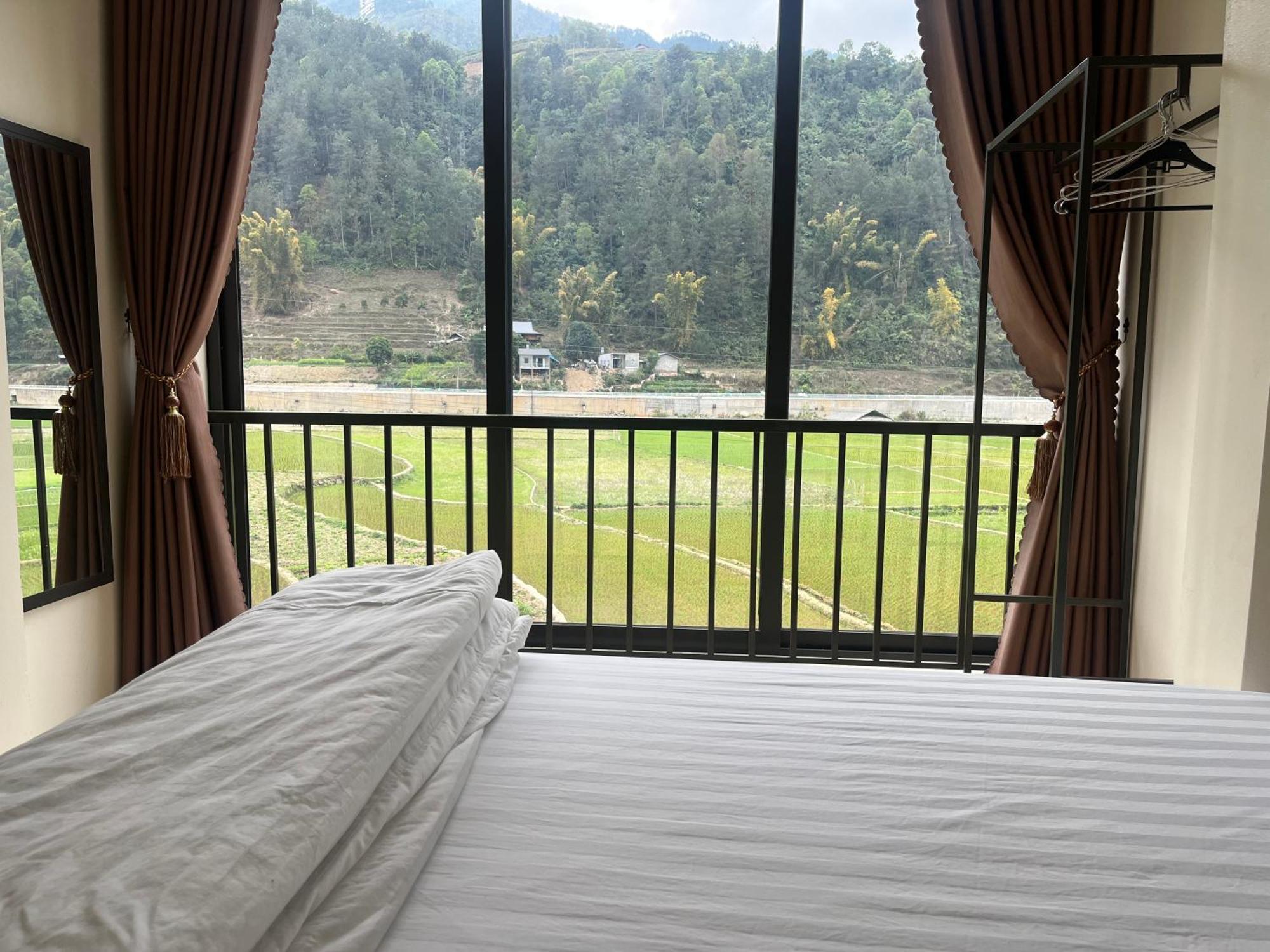 Hoa Thao Hotel 2*