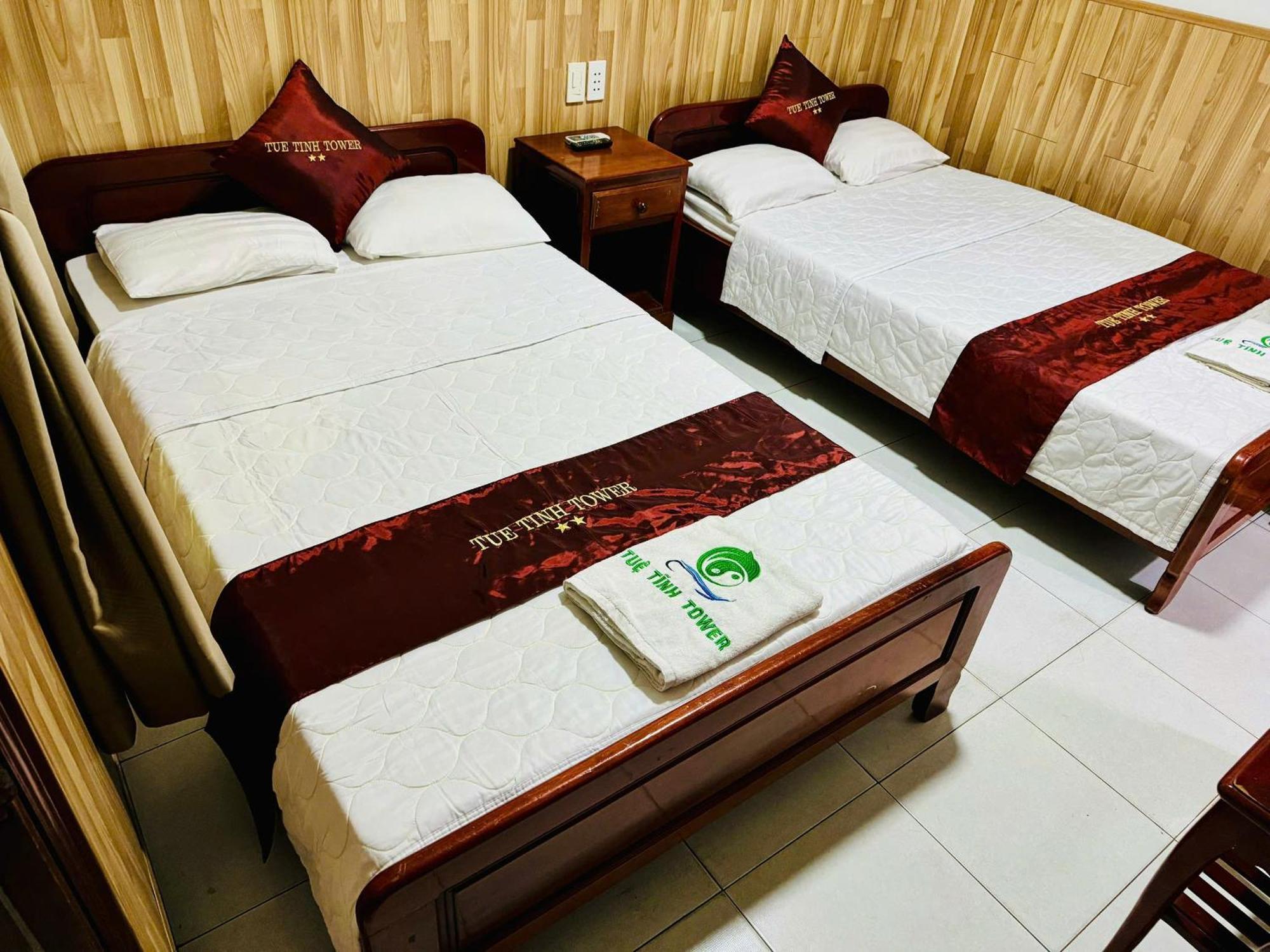 Hotel Tue Tinh *