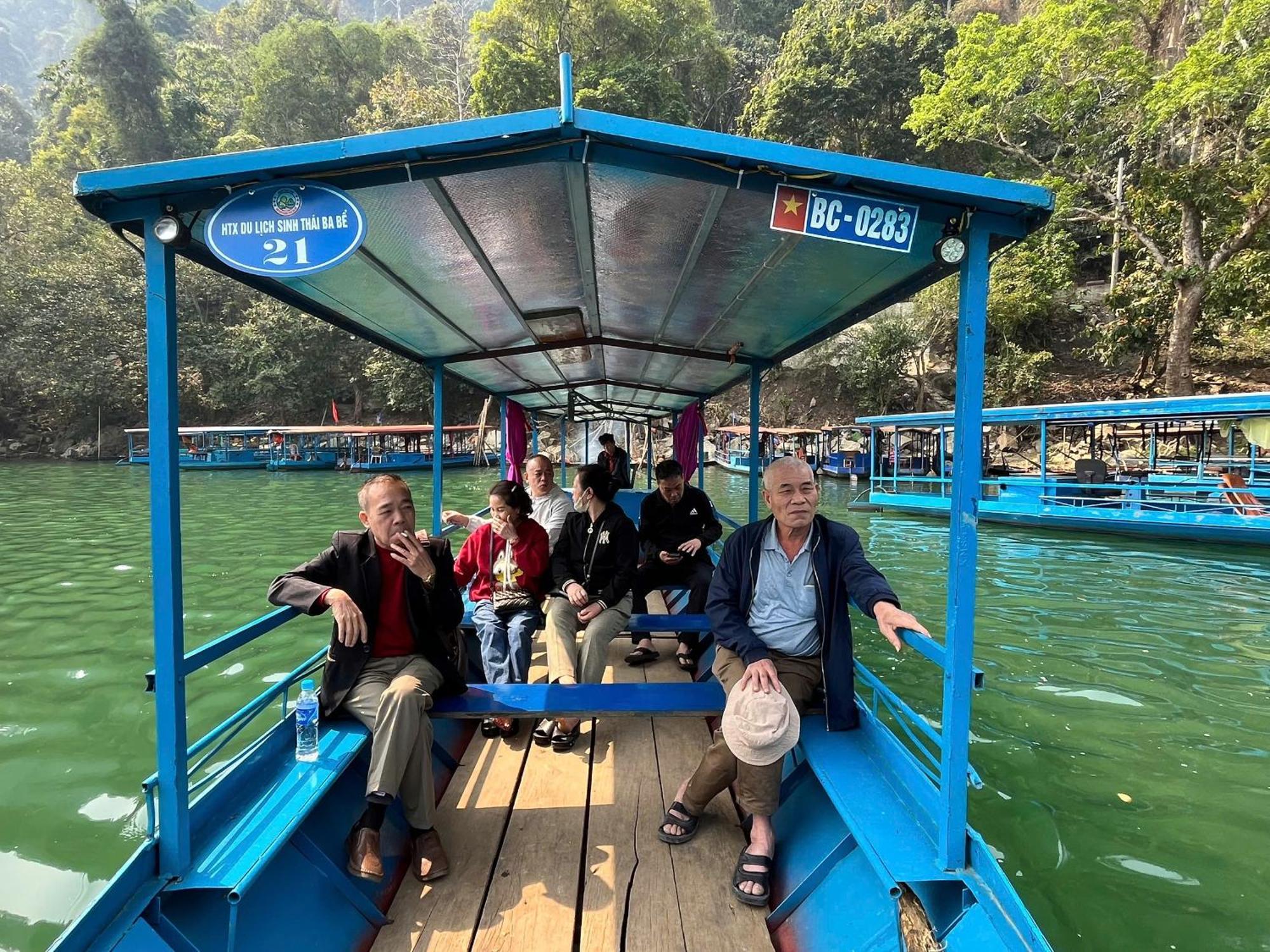 Duy Tuyen Ba Be Free Bbq Homestay