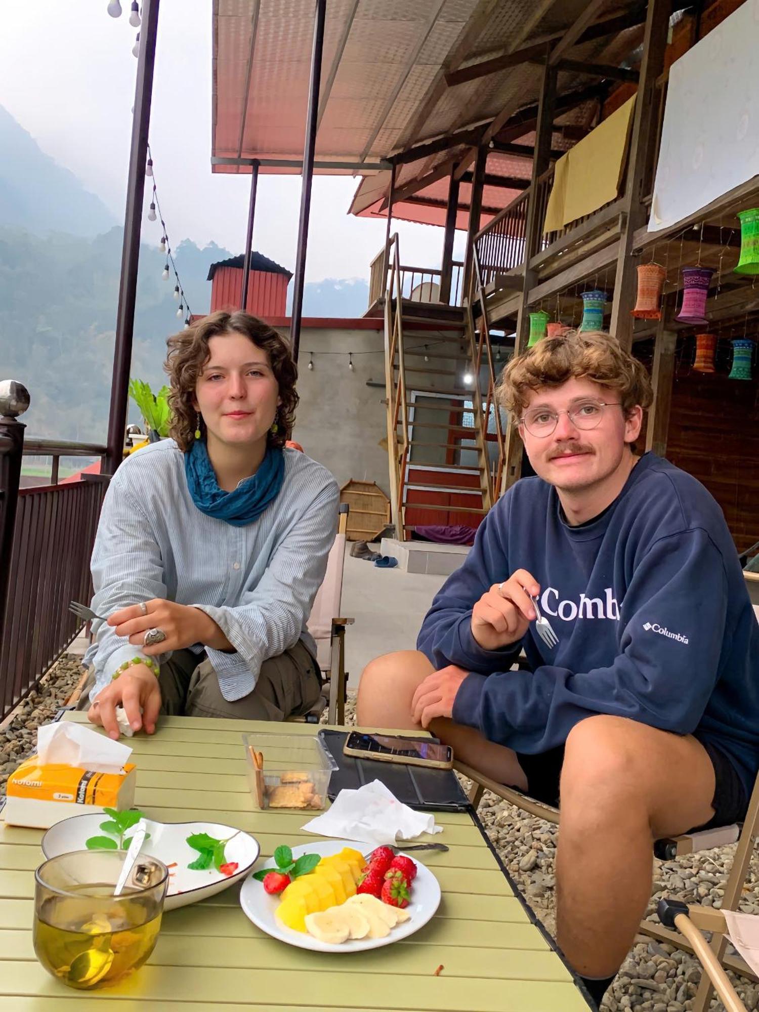 Duy Tuyen Ba Be Free Bbq Bac Kan