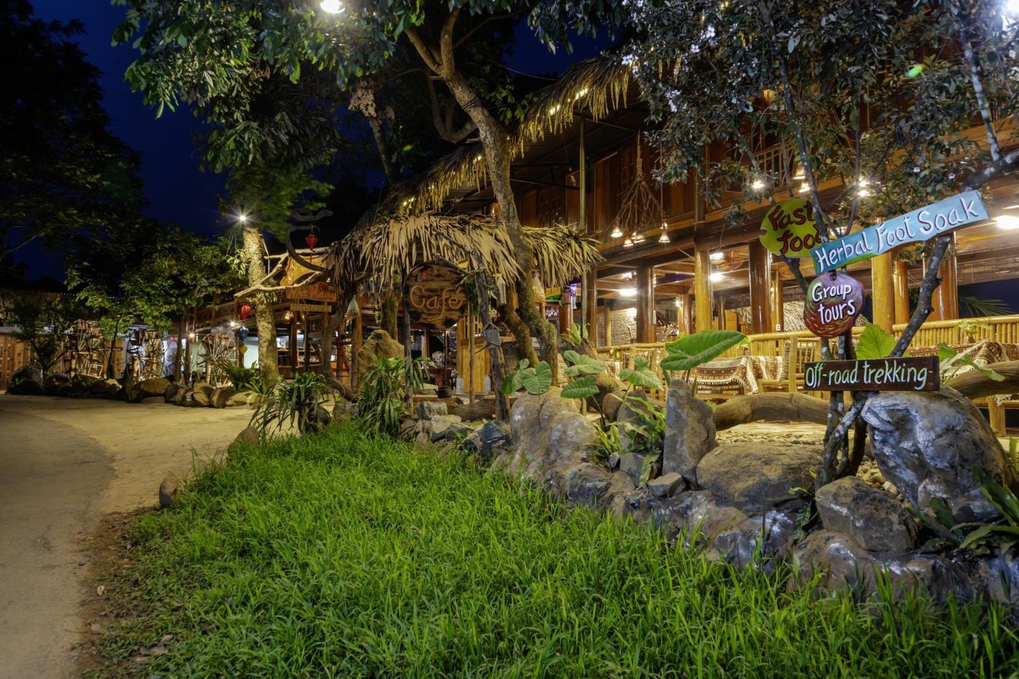 Gateway Puluong