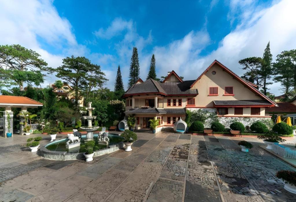 Tea Resort