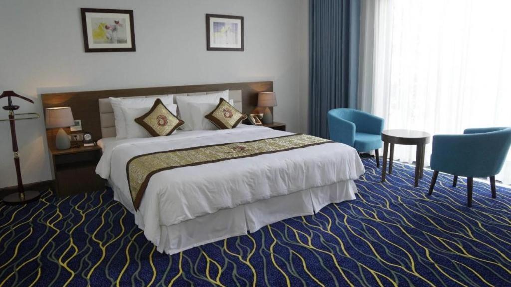 Phoenix Resort