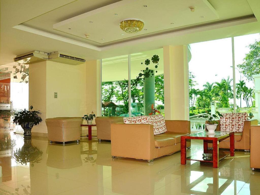 My Tra Riverside Hotel 3*