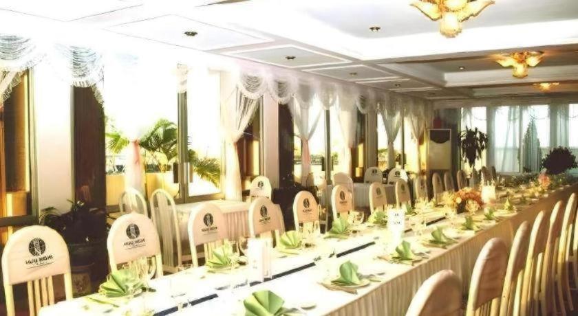 Hotel Huu Nghi