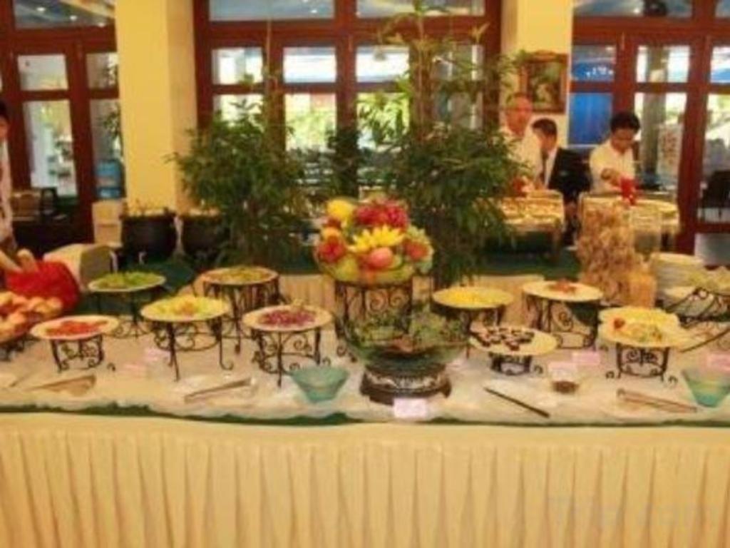 Huu Nghi 4* Hai Phong