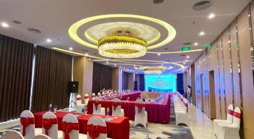 Hotel Khach San Toan Thang Stone 4*