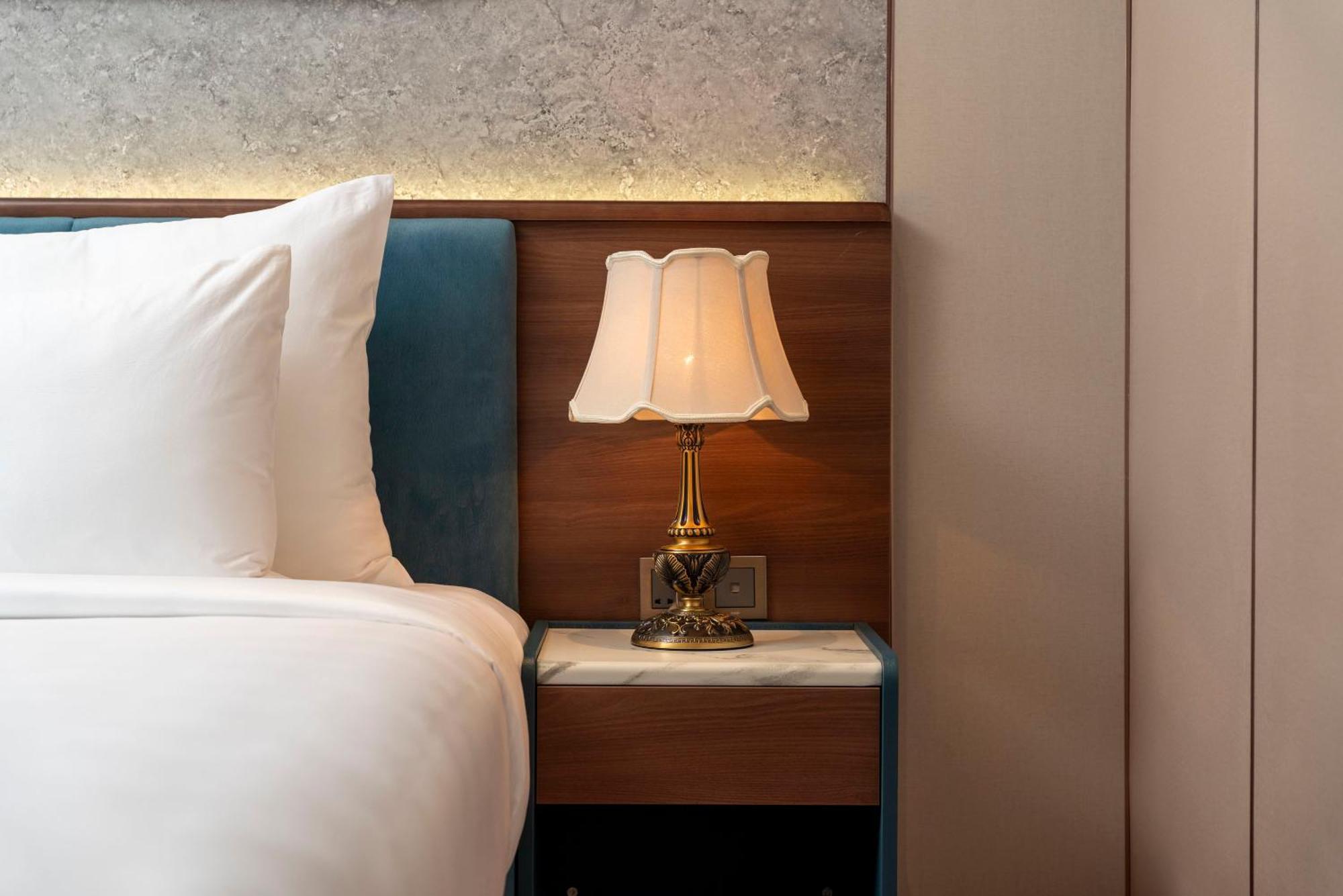 Calista Halong Bay Cruise 5*
