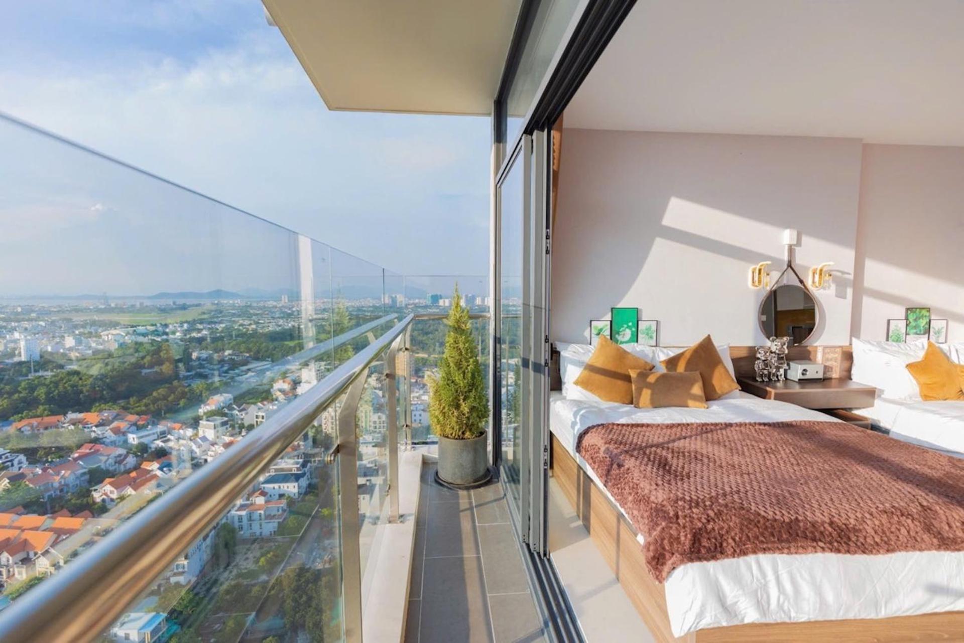 Aparthotel Csj Tower