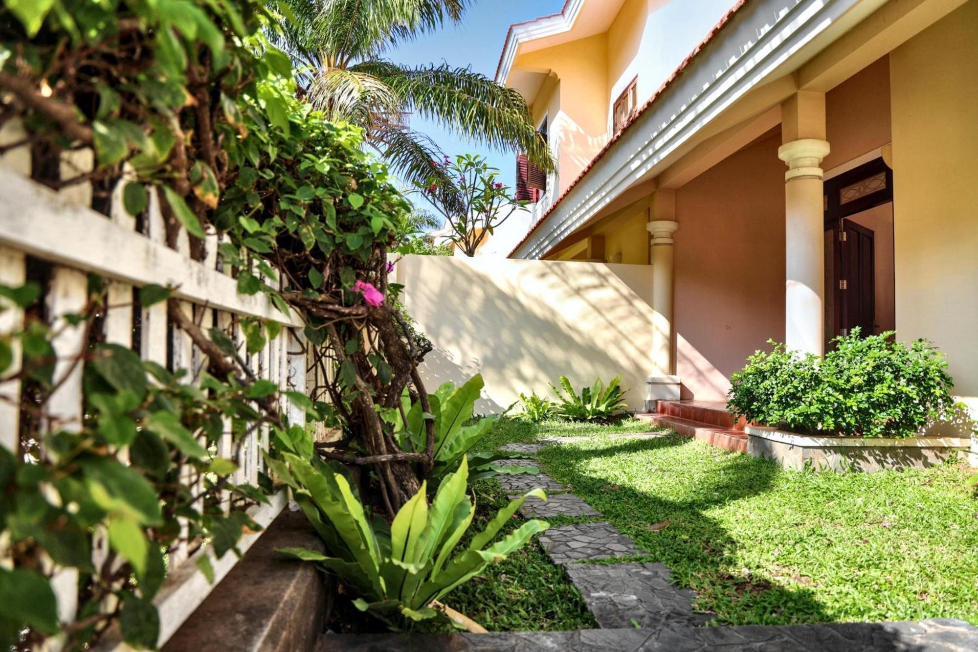 Luxurious 3brvilla Domaine Mui Ne With Pool & Tennis Court Access Villa Phu Hai