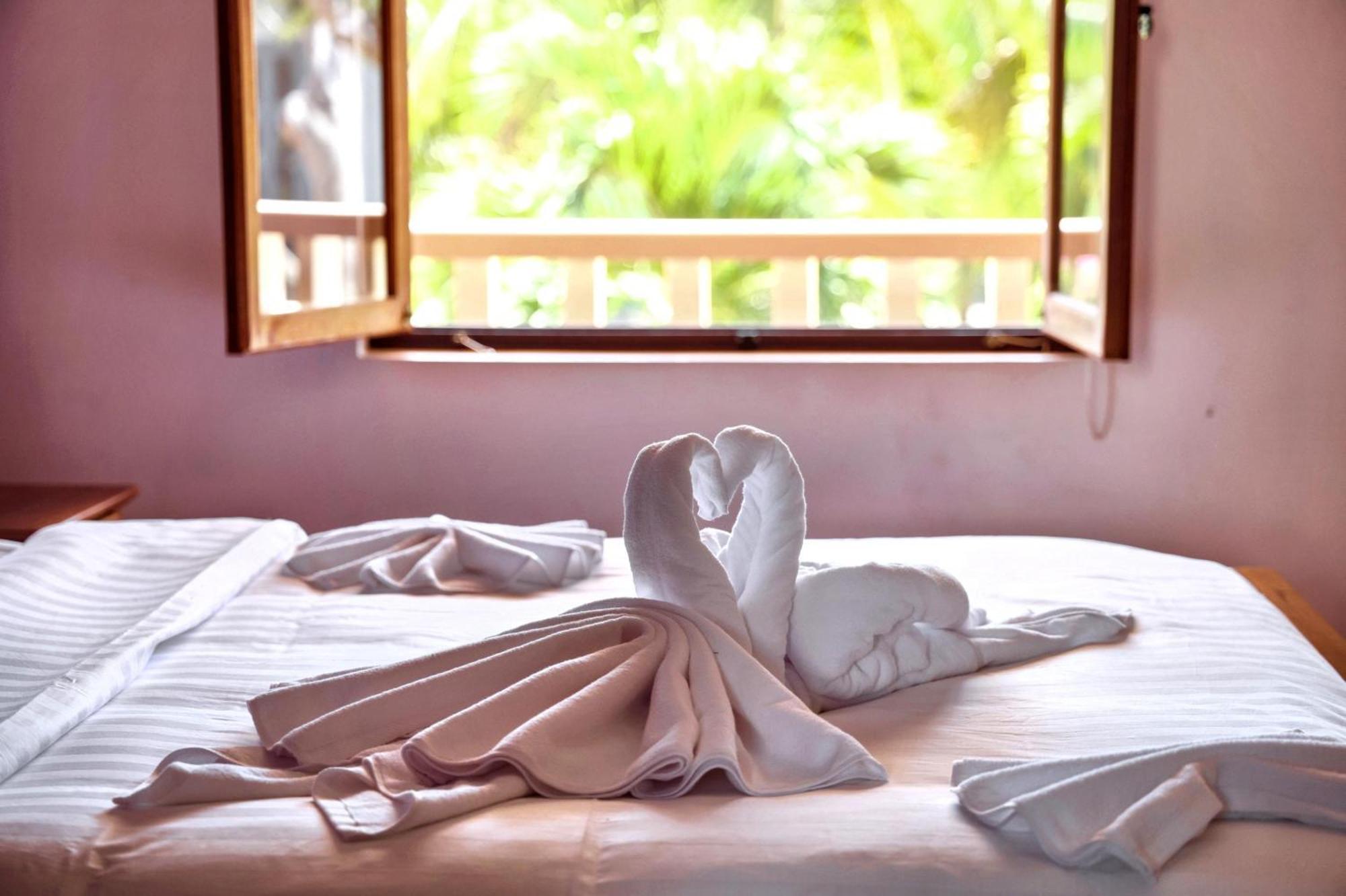 Villa Luxurious 3brvilla Domaine Mui Ne With Pool & Tennis Court Access *