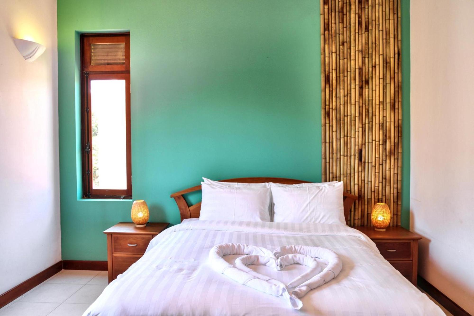 Villa Luxurious 3brvilla Domaine Mui Ne With Pool & Tennis Court Access Phu Hai