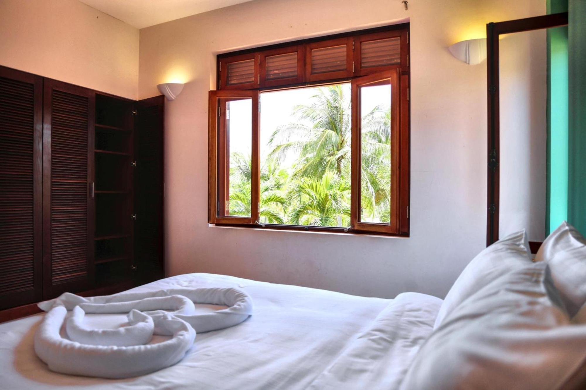 Villa Luxurious 3brvilla Domaine Mui Ne With Pool & Tennis Court Access