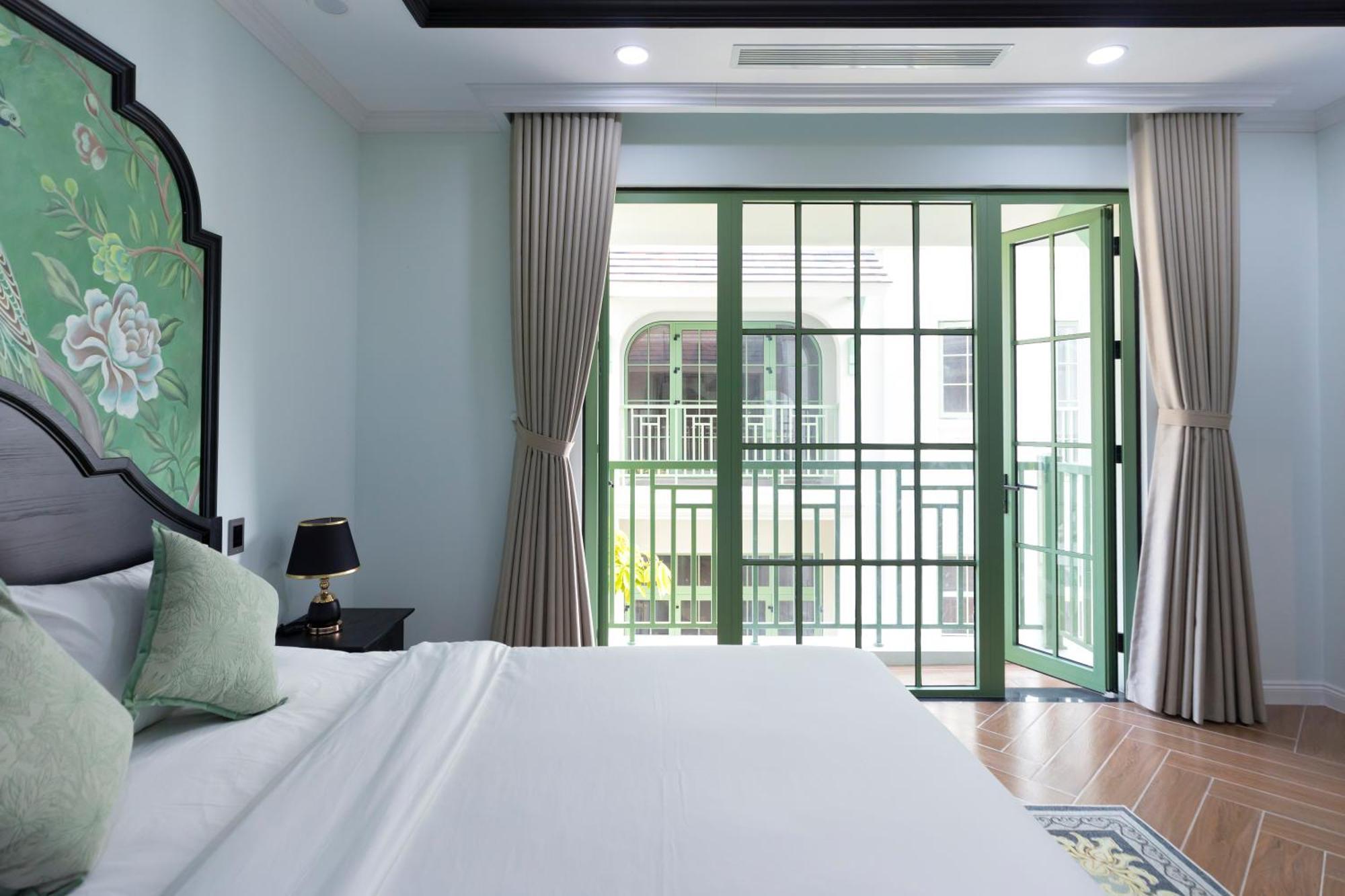 Lotus Khem Villa