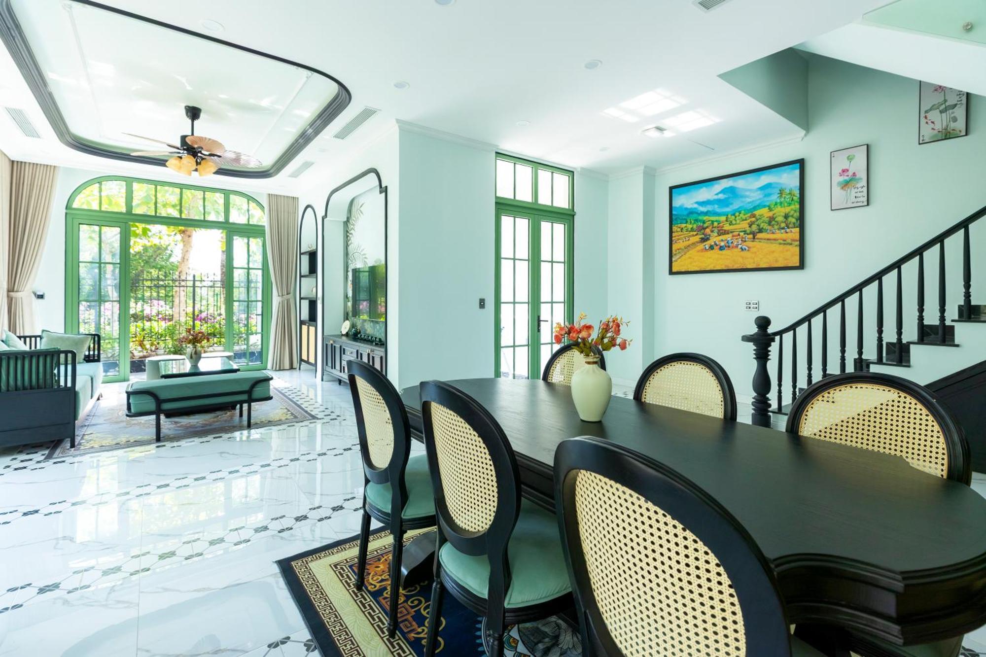 Lotus Khem Villa *