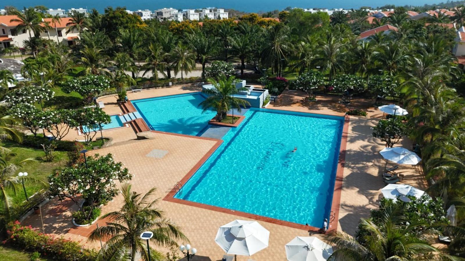 Villa Luxurious 3brvilla Domaine Mui Ne With Pool & Tennis Court Access Phu Hai