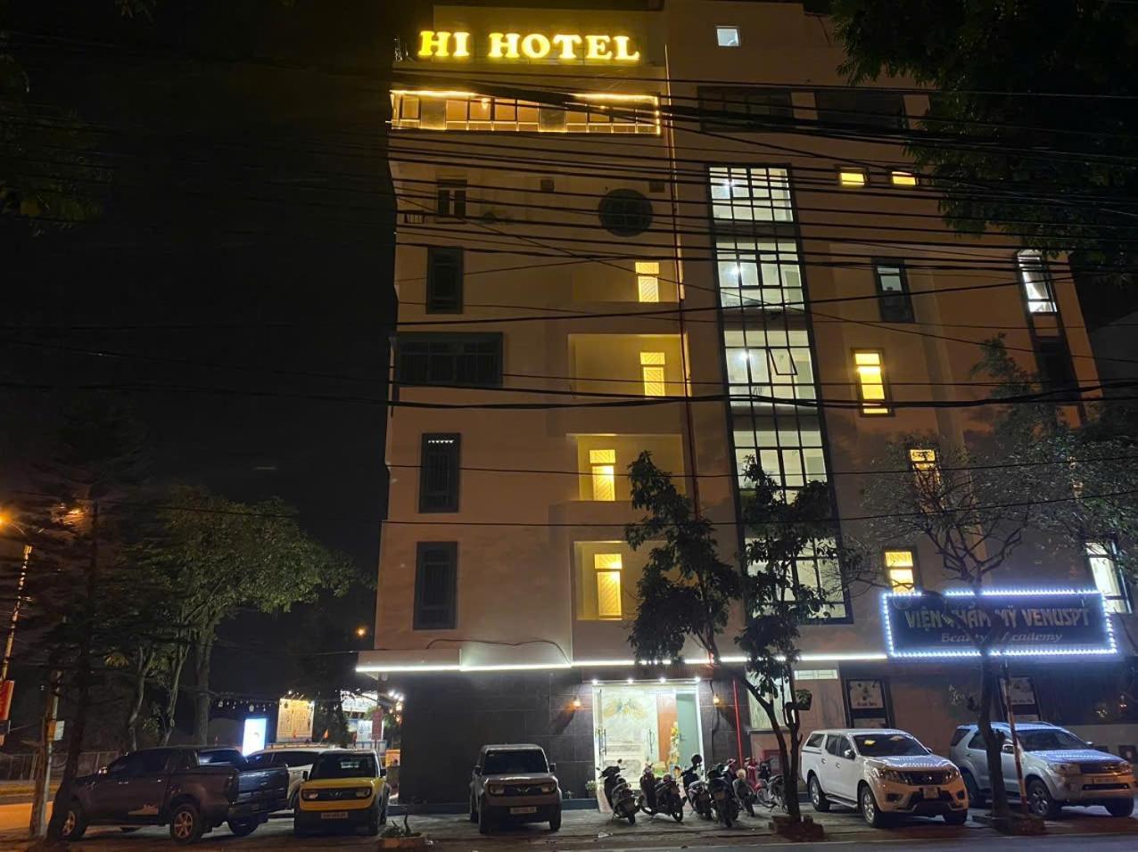 Hi Khách sạn *