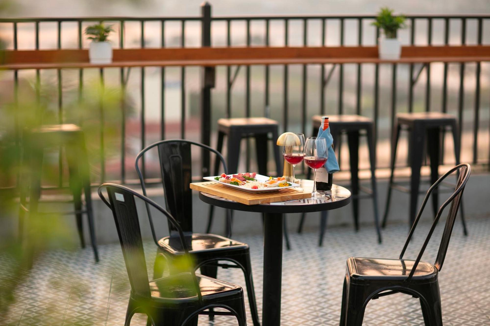 Westlake Pearl - & Pearl 4* Hà Nội