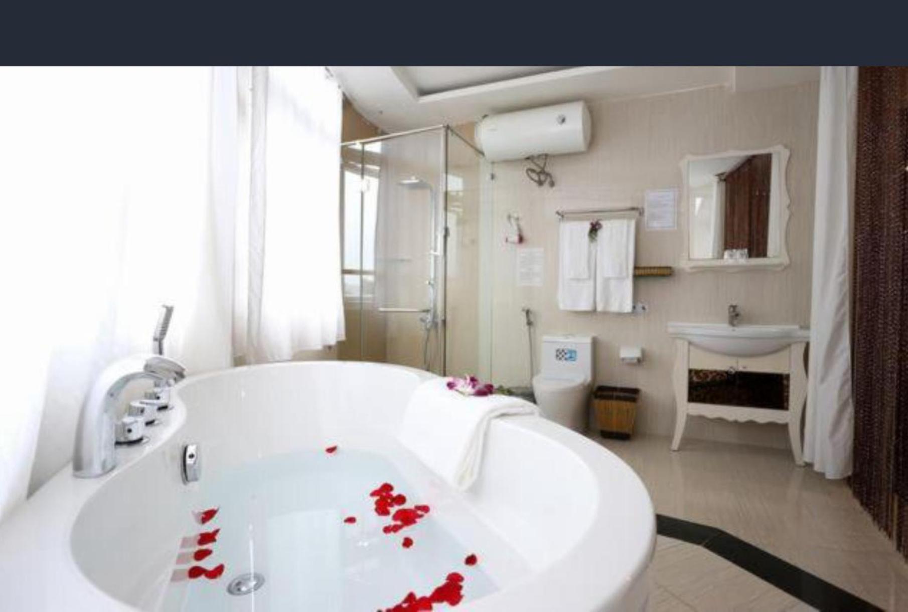 Hotel Pho Nui 3*