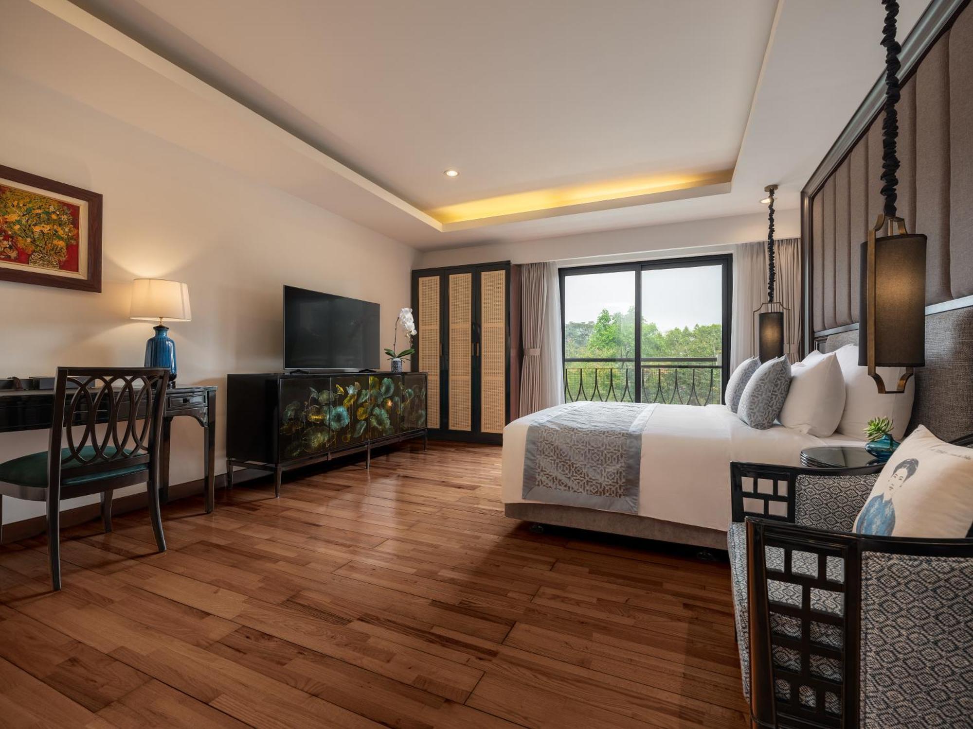 Elegant Westlake 5*