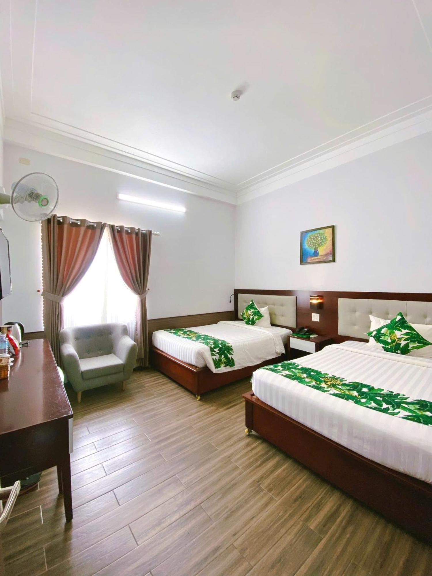 Hotel Flora