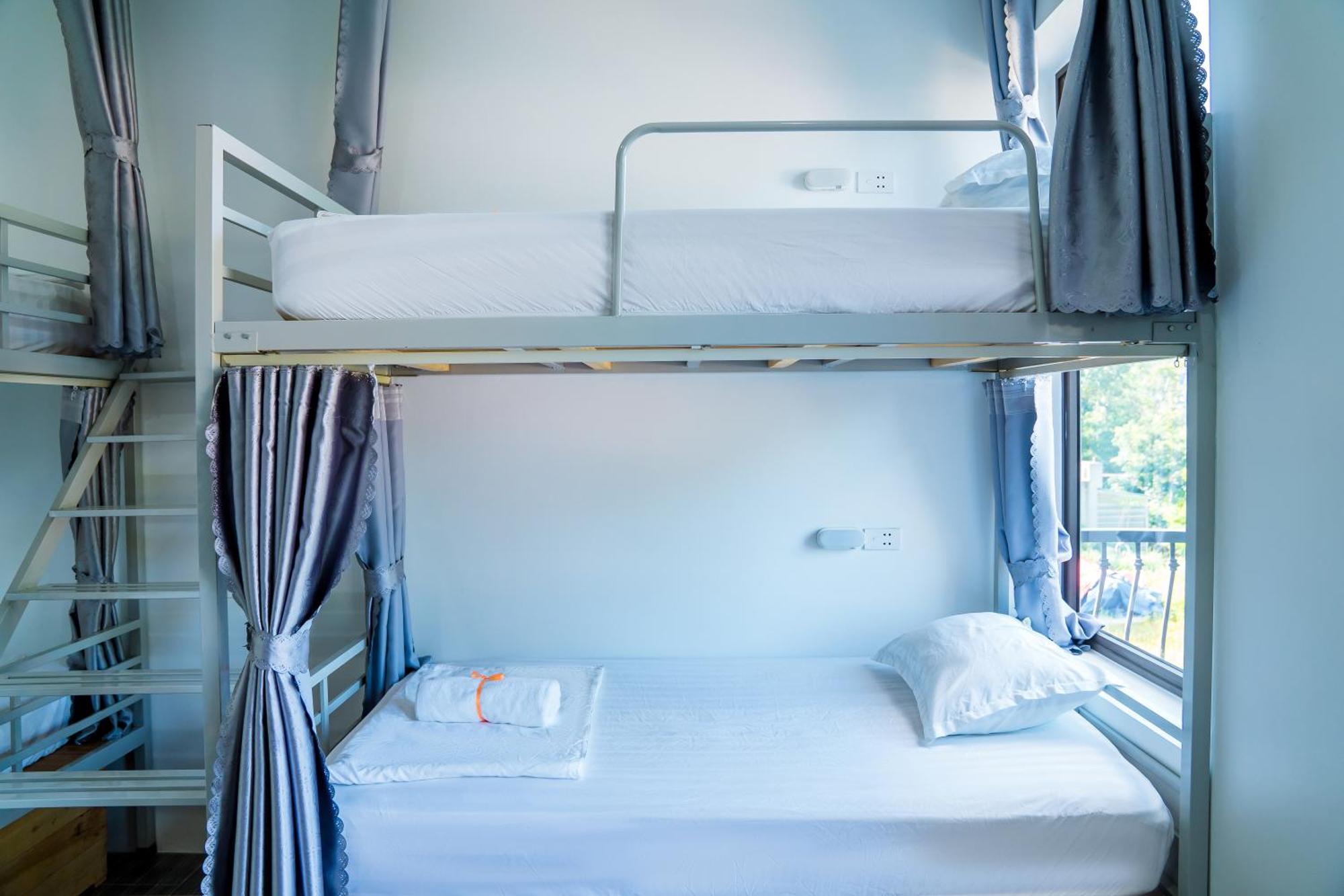 Hotel Lila & Motorbike Tours *